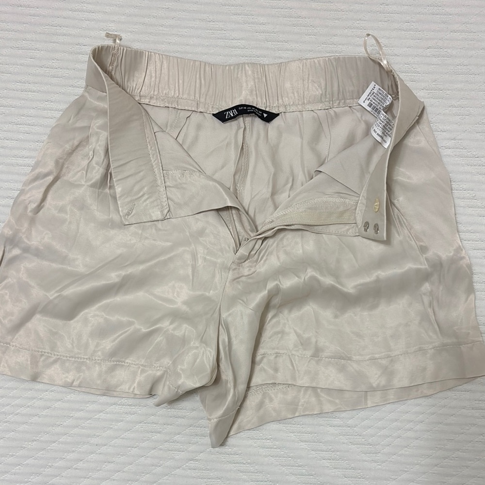 Zara Cream High Waist Shorts
